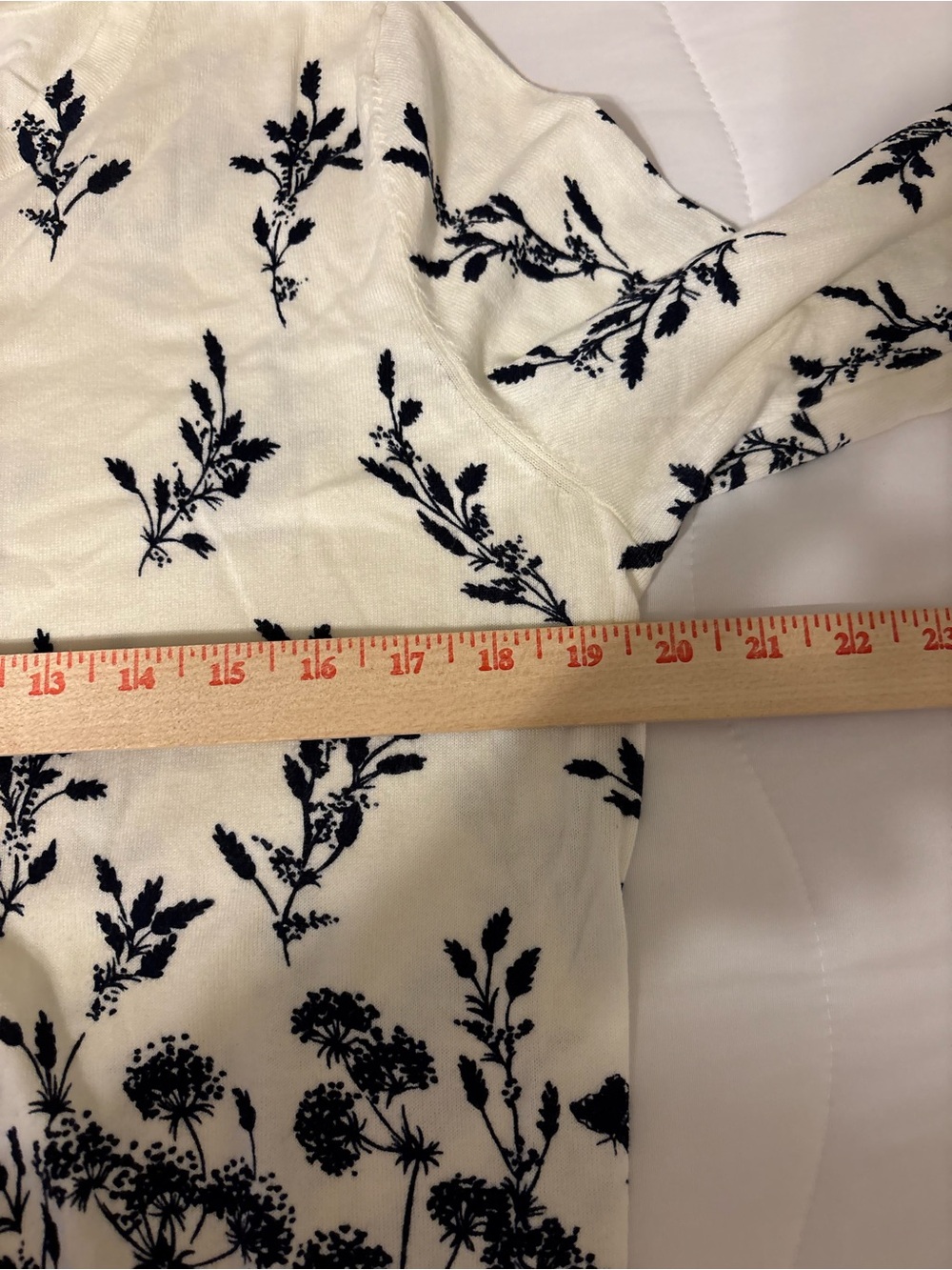 Talbots L Floral Botanical Button Cardigan White Navy Orange - Picture 5 of 9